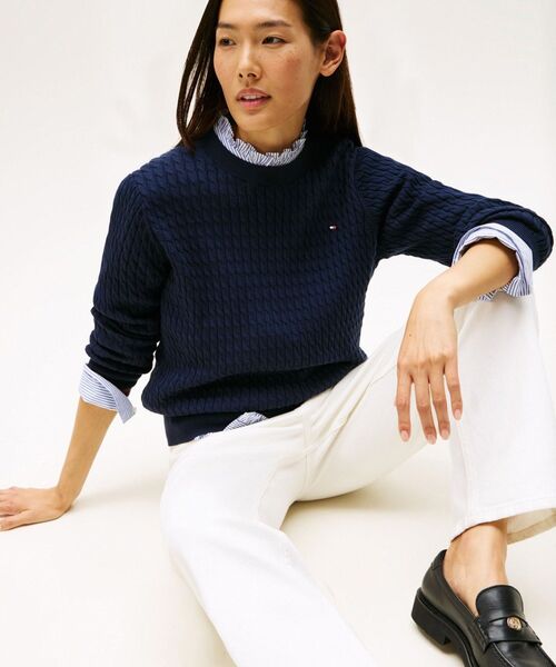 TOMMY HILFIGER（トミーヒルフィガー）の「コットンケーブルファインゲージロングスリーブセーター（ニット/セーター・レディース・ネイビー/チェリーレッド/モスグリーン/ベージュ/ラベンダー/ホワイト/インディゴブルー/イエロー系その他3・SMALL/X-SMALL/XX-SMALL/MEDIUM）」の20枚目の写真