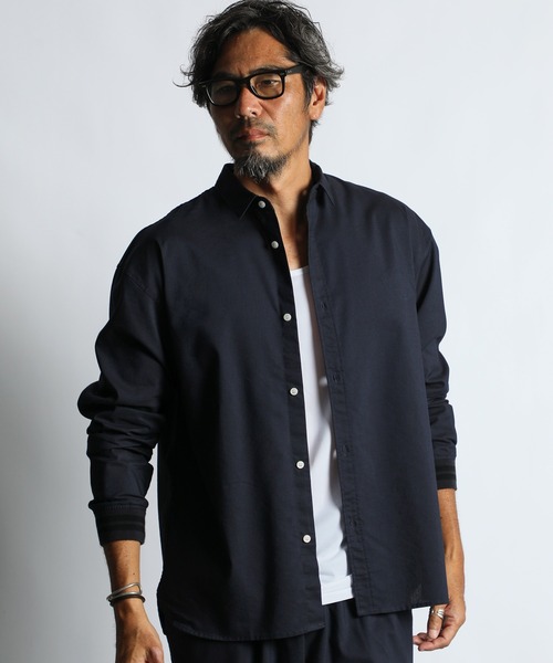 The DUFFER of ST.GEORGE（ザダファーオブセントジョージ）の「LINEN BLEND COOLMAX RIBBED SHIRT：セットアップ 麻混クールマックス リブ袖シャツ（シャツ/ブラウス・メンズ・グレイッシュベージュ/ネイビー・SMALL/X-LARGE/LARGE/MEDIUM）」の13枚目の写真