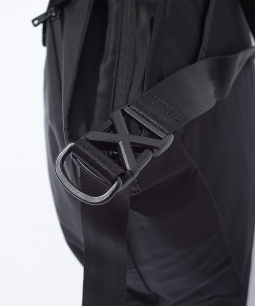 F/CE. (エフシーイー)の「F/CE. RECYCLE TWILL COURIER SHOULDER / エフシーイー リサイクルツイルクーリエショルダー(メッセンジャーバッグ・メンズ・ブラック・FREE)」の10枚目の写真