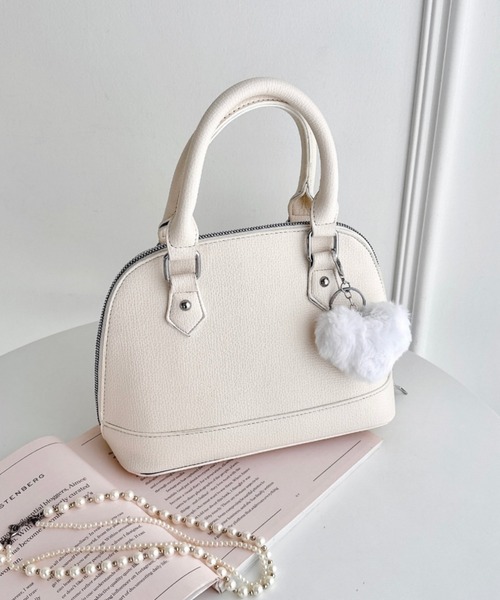 Loueme（ルエム）の「ハートファーチャーム2WAYボストンバッグ（ボストンバッグ・レディース・ブラック/アイボリー/ピンク/ブラウン・FREE）」の13枚目の写真