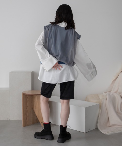 VACANCY（ヴァカンシー）の「チュールドッキングデニムZIPベスト（ベスト・レディース・ブラック/ブルー・FREE）」の5枚目の写真