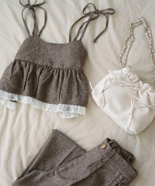 flower（フラワー）の「カームチェックビスチェ（キャミソール・レディース・ブラック/ブラウン・FREE）」の13枚目の写真