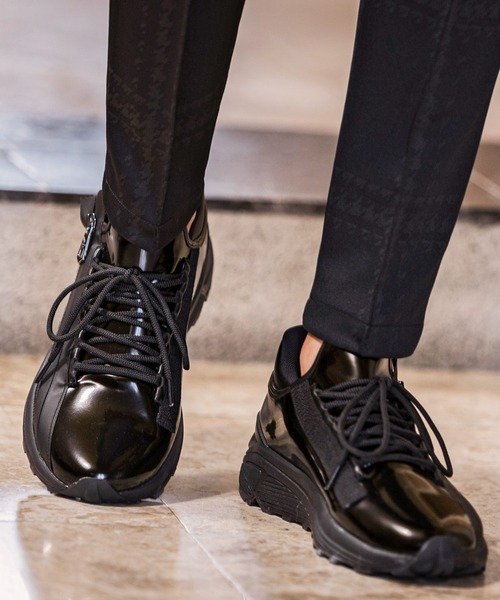 1PIU1UGUALE3 RELAX(ウノピゥウノウグァーレトレ リラックス