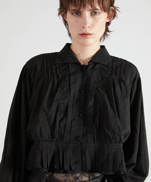 crinkle crinkle crinkle（クリンクルクリンクルクリンクル）の「【crinkle crinkle crinkle】cord embroidery blouse/コード刺繍ブラウス（Tシャツ/カットソー・レディース・ブラック・FREE）」の4枚目の写真