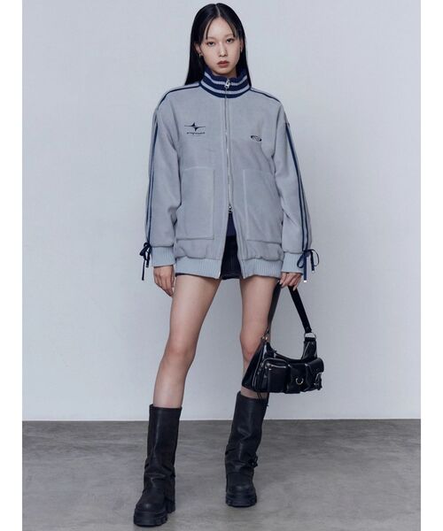 EMODA(エモダ)の「ラインオーバーフリースブルゾン(ブルゾン・レディース・アイボリー/グレー/ブラウン・FREE)」の15枚目の写真