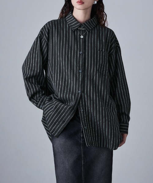 etoll.(エトル)の「ストライプコットンオーバーシャツ(シャツ/ブラウス・レディース・ブラック/ベージュ/カーキ・M)」の8枚目の写真