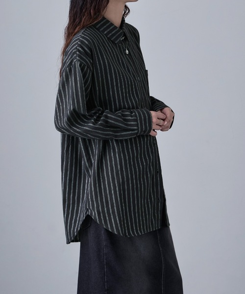etoll.(エトル)の「ストライプコットンオーバーシャツ(シャツ/ブラウス・レディース・ブラック/ベージュ/カーキ・M)」の11枚目の写真
