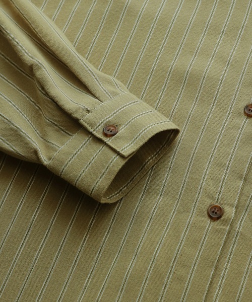 etoll.(エトル)の「ストライプコットンオーバーシャツ(シャツ/ブラウス・レディース・ブラック/ベージュ/カーキ・M)」の17枚目の写真