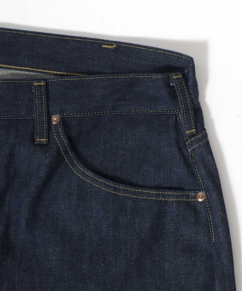 Lee(リー)の「Lee/リー【101 100周年】ANNIVERSARY 101 RIDERS WIDE REGULAR PANTS ライダース ワイドレギュラーデニムパンツ(デニムパンツ・メンズ・ワンウォッシュ・L/XL/M)」の6枚目の写真