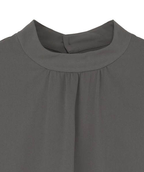 TOKYO SHIRTS（トウキョウシャツ）の「ストレッチジョーゼット 袖プリーツ ハイネック ブラウス（シャツ/ブラウス・レディース・オフホワイト/チャコール・M/L）」の12枚目の写真