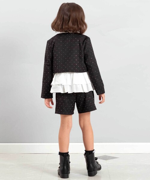 BeBe（ベベ）の「【お揃い】エトワールシャイニードットクロップドジャケット（ノーカラージャケット・キッズ・ブラック・150cm/120cm/130cm/140cm）」の3枚目の写真