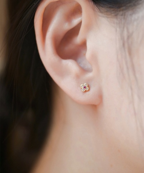 Burner(バーナー)の「【blatto 925silver】シルバー925 クローバーモチーフ ジルコニア ピアス esm-pierce-7-12【RBTS】(ピアス(両耳用)・レディース・シルバー/ゴールド・FREE)」の3枚目の写真