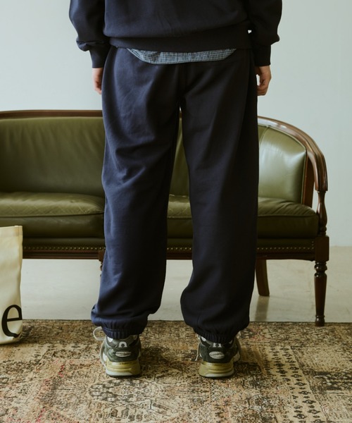 BROKEN BASE(ブロークンベース)の「B.Base Logo Sweatpants / B.Baseロゴスウェットパンツ(スウェットパンツ・メンズ・ネイビー/ブラック/グレー/ホワイト・SMALL/MEDIUM/LARGE)」の8枚目の写真