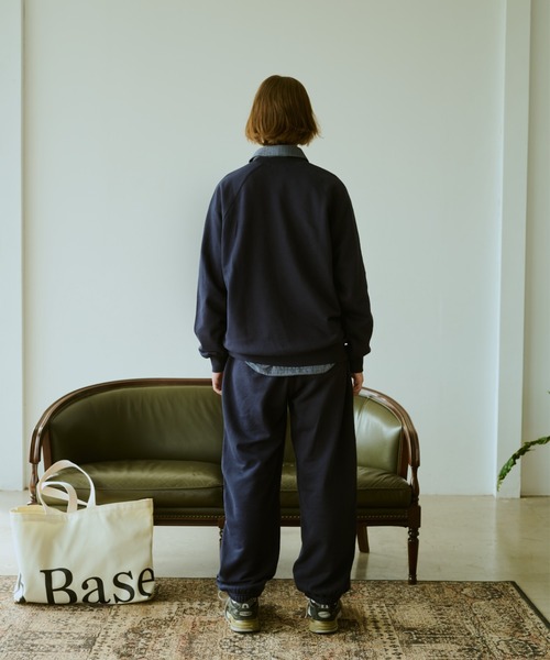 BROKEN BASE(ブロークンベース)の「B.Base Logo Sweatpants / B.Baseロゴスウェットパンツ(スウェットパンツ・メンズ・ネイビー/ブラック/グレー/ホワイト・SMALL/MEDIUM/LARGE)」の11枚目の写真