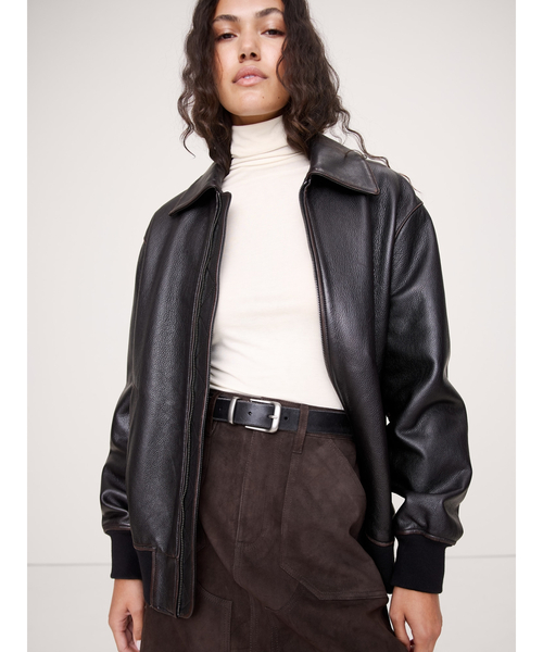Banana Republic(バナナリパブリック)の「リュクス ウールブレンド タートルネックTシャツ(Tシャツ/カットソー・レディース・チャコールグレー/オレンジ/ブラウン/ブラック/アイボリー/ネイビー・M/S/XS/L)」の21枚目の写真