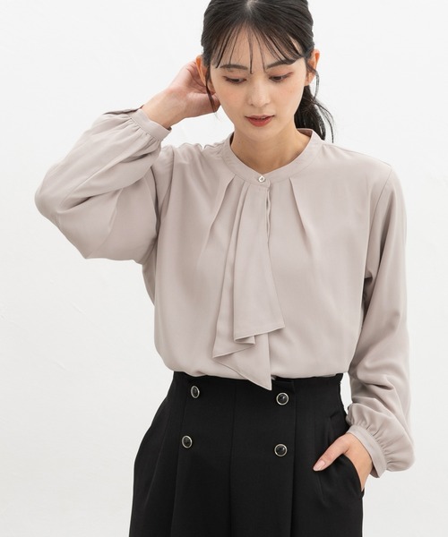 Honeys(ハニーズ)の「【ハニぽか】あったか裏地ボウタイブラウス(シャツ/ブラウス・レディース・グレイッシュブルー/ブラック系その他/アイボリー/ネイビー/ピンク系/ボルドー・3L/L/LL/M/S)」の17枚目の写真