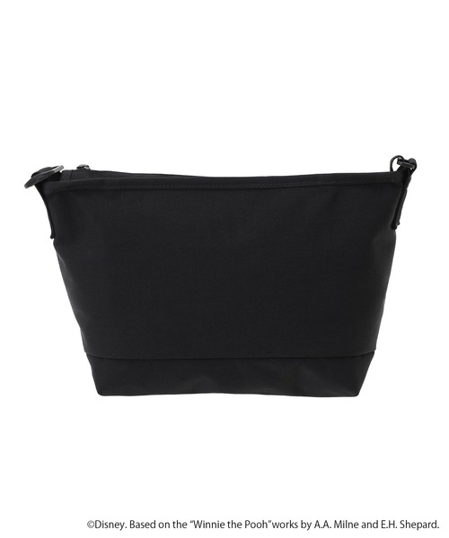 Manhattan Portage（マンハッタンポーテージ）の「NYLON MESSENGER BAG JR SLIM FZP 500D CORDURA 25 / POOH（メッセンジャーバッグ・レディース・ブラック・SMALL）」の4枚目の写真