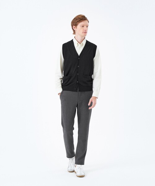 MACKINTOSH PHILOSOPHY（ﾏｯｷﾝﾄｯｼｭ ﾌｨﾛｿﾌｨｰ）の「ハイゲージ天竺 Vネックニットベスト（ベスト・メンズ・チャコールグレー/ブラック・42/40/38）」の10枚目の写真