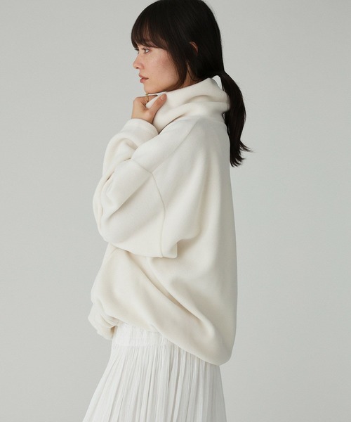 BABYLONE(バビロン)の「フリースタートルプルオーバー(その他トップス・レディース・チャコール/ホワイト/ベージュ・フリー)」の6枚目の写真