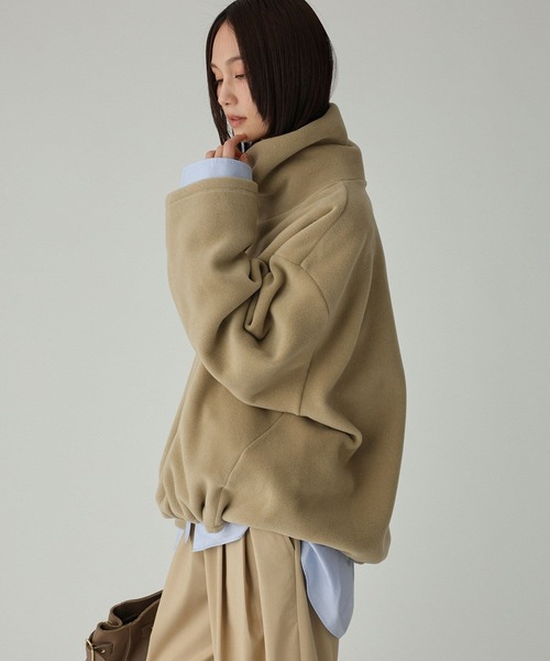 BABYLONE(バビロン)の「フリースタートルプルオーバー(その他トップス・レディース・チャコール/ホワイト/ベージュ・フリー)」の21枚目の写真