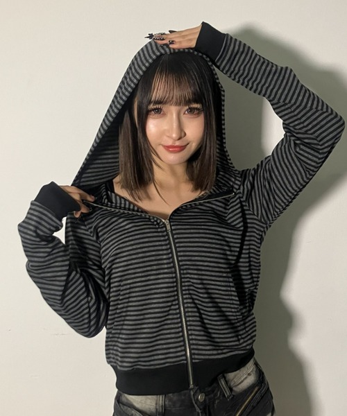 セール】A'GEM/9 × .kom 『.KOM/ドットケーオーエム』 クロップ