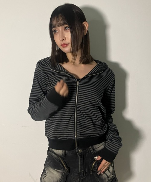 A'GEM/9 × .kom 『.KOM/ドットケーオーエム』 クロップボーダー ZIP