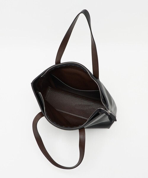 UNITED ARROWS（ユナイテッドアローズ）の「レザーライク トートバッグ TALL（トートバッグ・メンズ・ブラック/ダークグレー・FREE）」の12枚目の写真