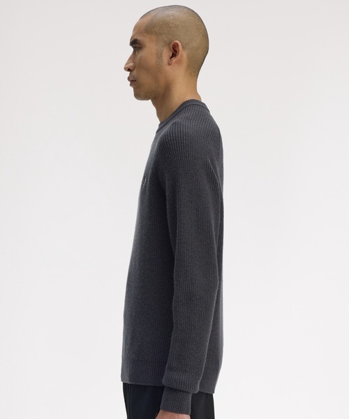 FRED PERRY(フレッドペリー)の「Lambswool Raglan Jumper/ラムウールラグランスリーブニット(ニット/セーター・メンズ・グリーン/グレー/オフホワイト/イエロー・S/M/L)」の14枚目の写真