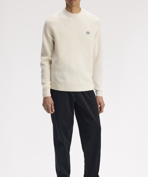 FRED PERRY(フレッドペリー)の「Lambswool Raglan Jumper/ラムウールラグランスリーブニット(ニット/セーター・メンズ・グリーン/グレー/オフホワイト/イエロー・S/M/L)」の17枚目の写真