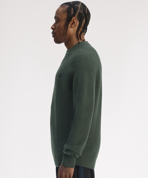 FRED PERRY(フレッドペリー)の「Lambswool Raglan Jumper/ラムウールラグランスリーブニット(ニット/セーター・メンズ・グリーン/グレー/オフホワイト/イエロー・S/M/L)」の5枚目の写真