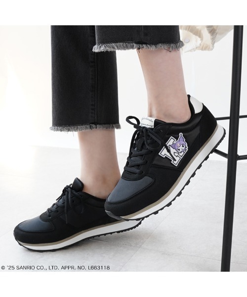sanrio（サンリオ）の「sanrio/サンリオ レトロ スニーカー 「ハローキティ、マイメロディ、シナモロール、クロミ」（スニーカー・レディース・ブラック/グレー/ネイビー/ベージュ/イエロー・23.0cm/23.5cm/24.0cm/24.5cm/22.5cm）」の19枚目の写真