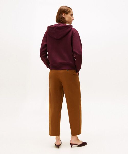 TOMMY HILFIGER（トミーヒルフィガー）の「ゴールドクレストテリージップスルーパーカー（スウェット・レディース・バーガンディー/ネイビー・MEDIUM/SMALL/X-SMALL）」の9枚目の写真
