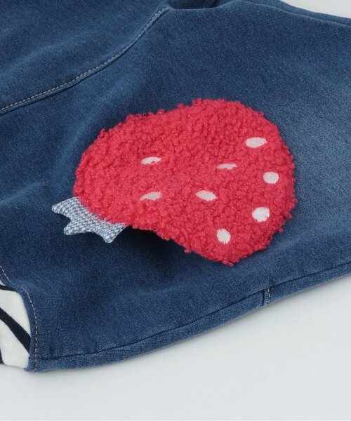 baby cheer(ベイビーチアー)の「イチゴポケットパンツ(その他パンツ・キッズ・ネイビー・110cm/120cm/100cm/90cm/80cm)」の4枚目の写真