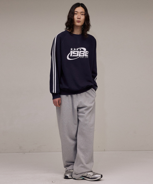 F.ILLUMINATE（フィルミネイト）の「1988サークルロゴスウェットシャツ-ネイビー（スウェット・レディース・その他・SMALL/MEDIUM/LARGE）」の3枚目の写真