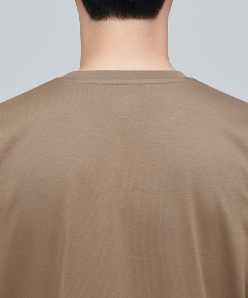 MUSINSA STANDARD（ムシンサスタンダード）の「スーピマリラックスドクルーネックTシャツ[ブラウン]（Tシャツ/カットソー・メンズ・その他・SMALL/MEDIUM/LARGE/X-LARGE/XX-LARGE/XXX-LARGE）」の5枚目の写真