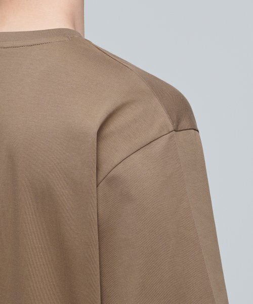 MUSINSA STANDARD（ムシンサスタンダード）の「スーピマリラックスドクルーネックTシャツ[ブラウン]（Tシャツ/カットソー・メンズ・その他・SMALL/MEDIUM/LARGE/X-LARGE/XX-LARGE/XXX-LARGE）」の6枚目の写真