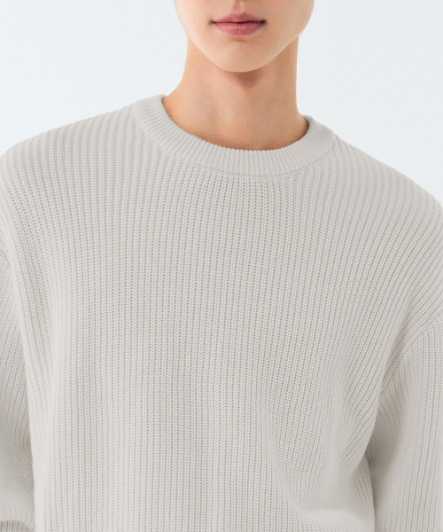 MUSINSA STANDARD（ムシンサスタンダード）の「コットンリブクルーネックニット[クリーム]（ニット/セーター・メンズ・その他・SMALL/MEDIUM/LARGE/X-LARGE/XX-LARGE）」の5枚目の写真
