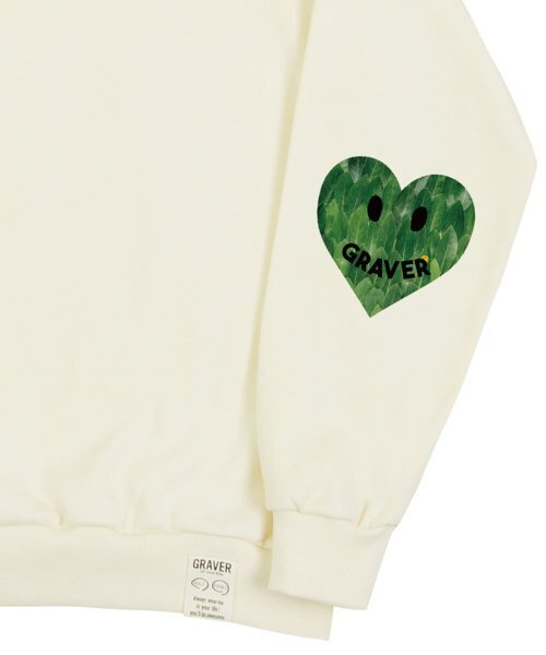 GRAVER（グレーバー）の「[ユニセックス]エルボーリーフスマイルハートスウェット_クリーム（スウェット・レディース・アイボリー・LARGE/MEDIUM/SMALL/X-LARGE）」の4枚目の写真