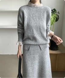 I.O.E（アイオイ）の「レースタッチ・ソフトニットセットアップ（ワンピース）」