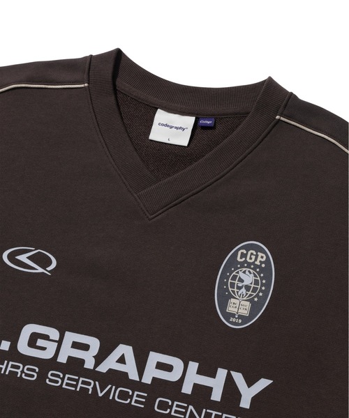 codegraphy(コードグラフィー)の「24H Track V-neck Man to Man CBEWUTL020(スウェット・メンズ・ブラウン/ネイビー/ヘザーグレー/ブラック・SMALL/MEDIUM/LARGE)」の7枚目の写真