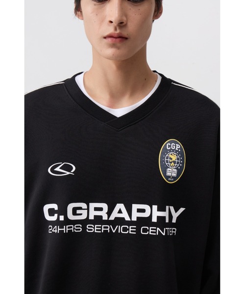 codegraphy(コードグラフィー)の「24H Track V-neck Man to Man CBEWUTL020(スウェット・メンズ・ブラウン/ネイビー/ヘザーグレー/ブラック・SMALL/MEDIUM/LARGE)」の21枚目の写真