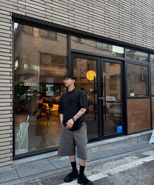 COSTUME O’CLOCK(コスチュームオクロック)の「ピグメント切開カラーショートスリーブTシャツ3 COLOR COOSTS258(ポロシャツ・メンズ・ブラック/ダークグレー/ブラック×ホワイト・MEDIUM/LARGE/SMALL)」の16枚目の写真