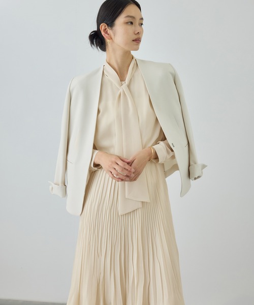 ROPE'（ロペ）の「ジョーゼットシフォンプリーツワンピース/26SS（ワンピース・レディース・ベージュ/ネイビー/ワイン・36/38）」の12枚目の写真