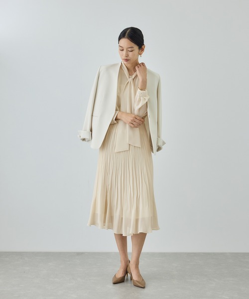 ROPE'（ロペ）の「ジョーゼットシフォンプリーツワンピース/26SS（ワンピース・レディース・ベージュ/ネイビー/ワイン・36/38）」の17枚目の写真