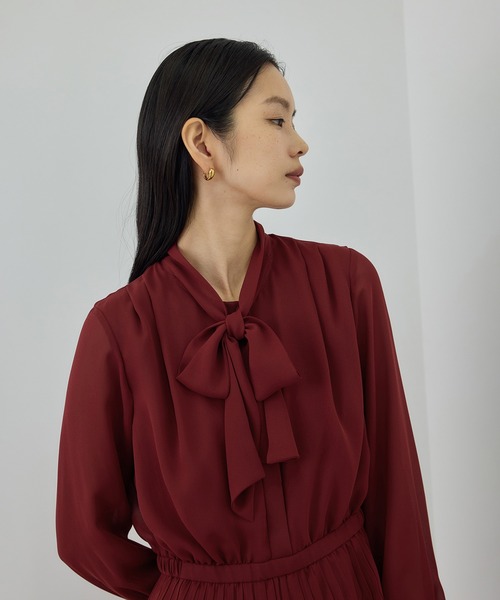 ROPE'（ロペ）の「ジョーゼットシフォンプリーツワンピース/26SS（ワンピース・レディース・ベージュ/ネイビー/ワイン・36/38）」の20枚目の写真