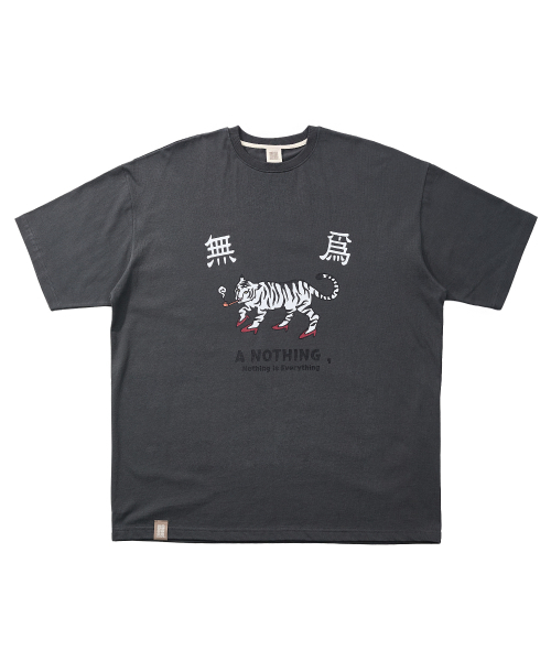 A NOTHING(アナッシング)の「MU-WI PRT. BOX 1/2 TEE(チャコール)(Tシャツ/カットソー・メンズ・その他・MEDIUM/LARGE)」の1枚目の写真