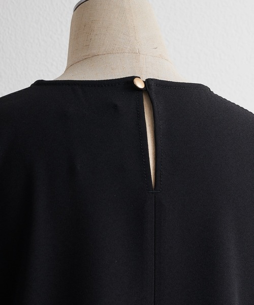 PUAL CE CIN（ピュアルセシン）の「【セットアップ対応】ハンド風ステッチストレッチジョーゼットプルオーバーブラウス（シャツ/ブラウス・レディース・ブラック/アイボリー・FREE）」の7枚目の写真