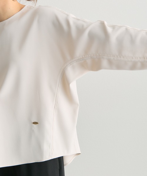 PUAL CE CIN（ピュアルセシン）の「【セットアップ対応】ハンド風ステッチストレッチジョーゼットプルオーバーブラウス（シャツ/ブラウス・レディース・ブラック/アイボリー・FREE）」の17枚目の写真