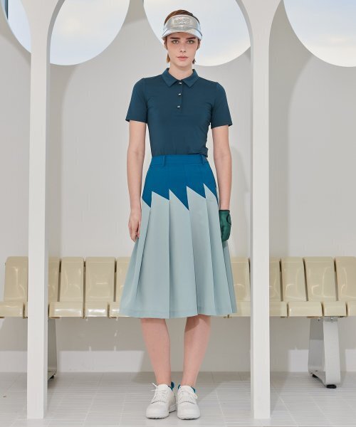 NEU GOLF（エヌイーユーゴルフ）の「ベーシックTシャツ - グリーン（ポロシャツ・レディース・その他・LARGE/MEDIUM/SMALL）」の7枚目の写真