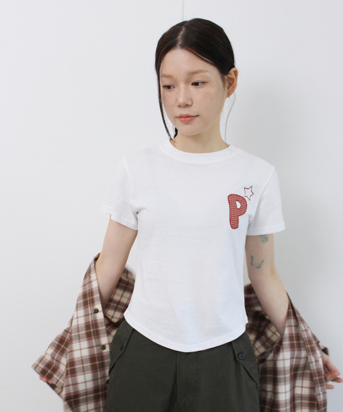 PARAKEET(パラキート)の「スターロゴTシャツ(ホワイト)(Tシャツ/カットソー・レディース・ホワイト・SMALL)」の2枚目の写真